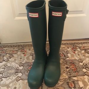 New Hunter Boots w/o box or tags, size 7